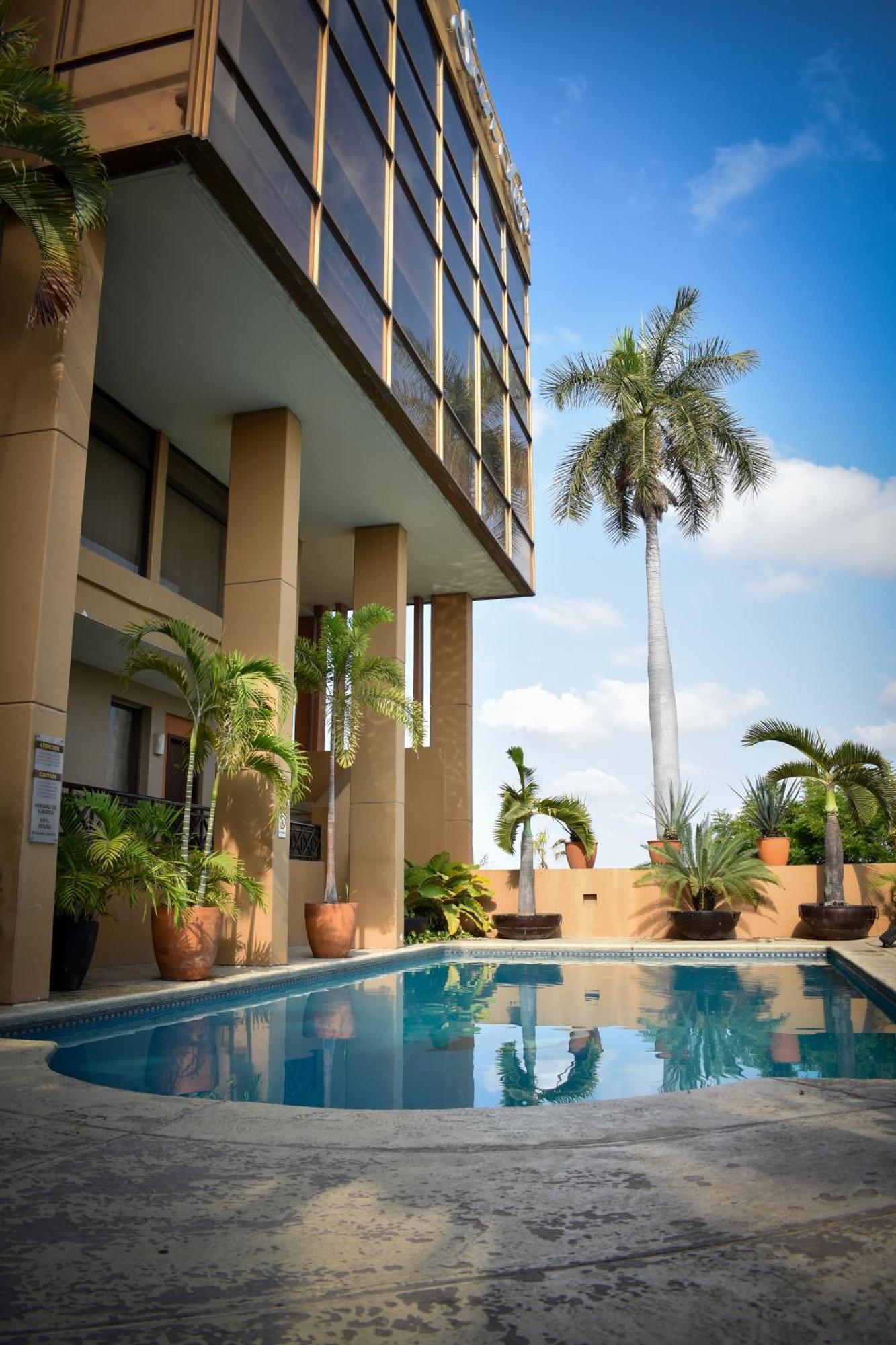 Hotel San Luis Lindavista Culiacán Exterior photo